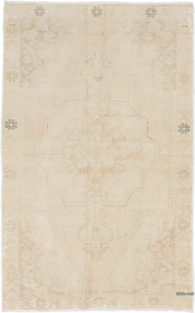 Vintage Turkish Hand-Knotted Rug - 4' 7" x 7' 4" (55" x 88")