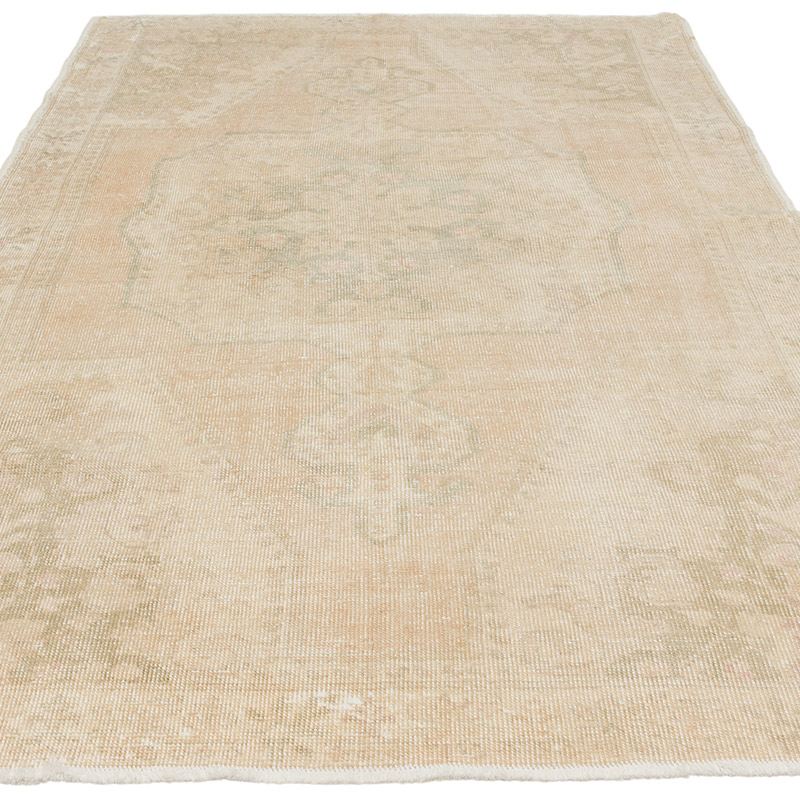 Vintage Turkish Hand-Knotted Rug - 4' 7" x 7' 9" (55" x 93") - K0090605