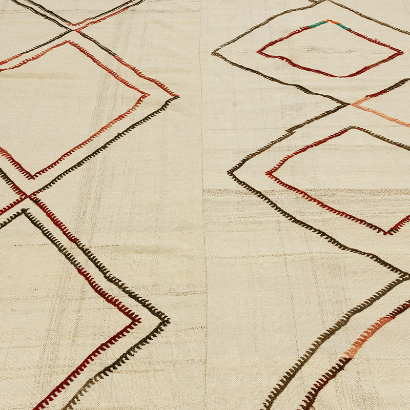 Vintage Anatolian Kilim Rug - 6' 8" x 9' 6" (80" x 114") - K0090642