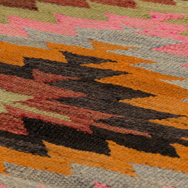 Vintage Mihalic Kilim Rug - 3' 1" x 4' 9" (37" x 57") - K0090643