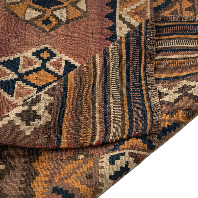 Vintage Van Kilim Rug - 5' 5" x 8' 6" (65" x 102") - K0090678