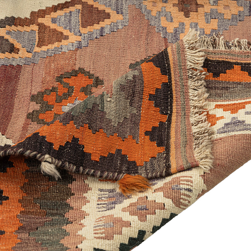 Vintage Hakkari Kilim Rug - 5'  x 8' 10" (60" x 106") - K0090679