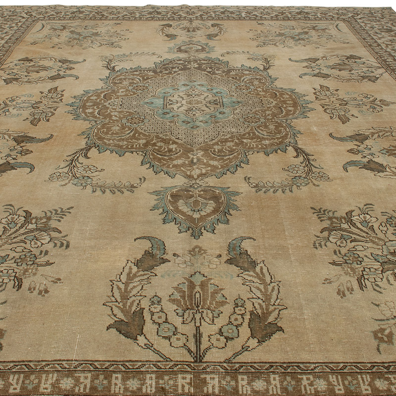 Vintage Hand-Knotted Oriental Rug - 10'  x 13' 3" (120" x 159") - K0090720