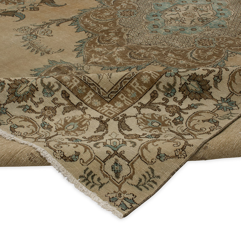Vintage Hand-Knotted Oriental Rug - 10'  x 13' 3" (120" x 159") - K0090720