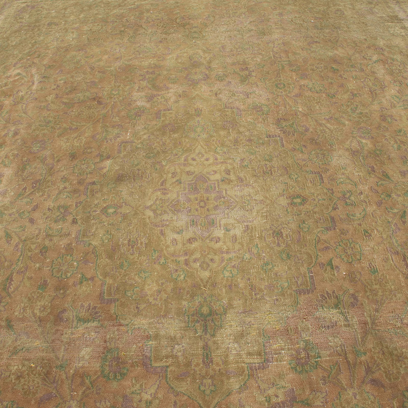 Vintage Hand-Knotted Oriental Rug - 9' 3" x 12' 1" (111" x 145") - K0090722