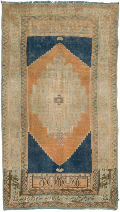 Vintage Turkish Hand-Knotted Rug - 3' 1" x 5' 5" (37" x 65")