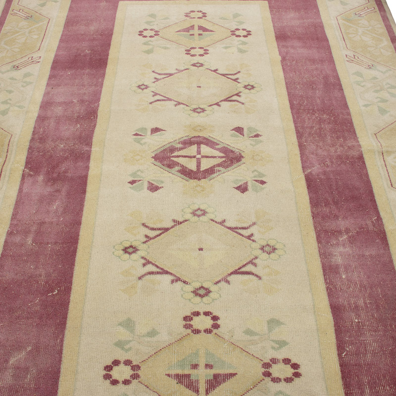 Vintage Turkish Hand-Knotted Rug - 5' 2" x 7' 11" (62" x 95") - K0090778