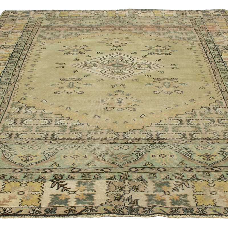 Vintage Turkish Hand-Knotted Rug - 5' 8" x 7' 11" (68" x 95") - K0090795