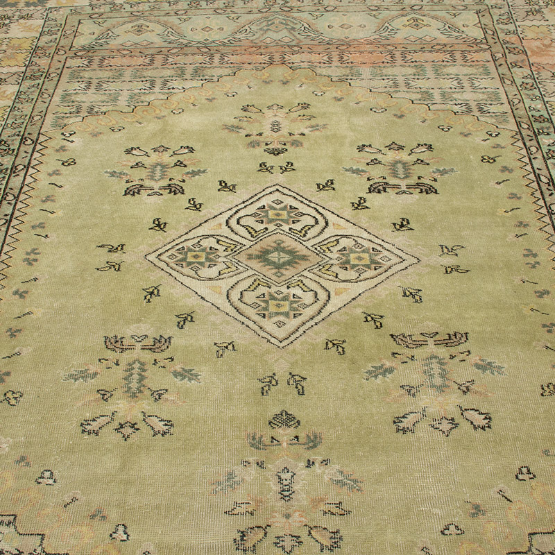 Vintage Turkish Hand-Knotted Rug - 5' 8" x 7' 11" (68" x 95") - K0090795