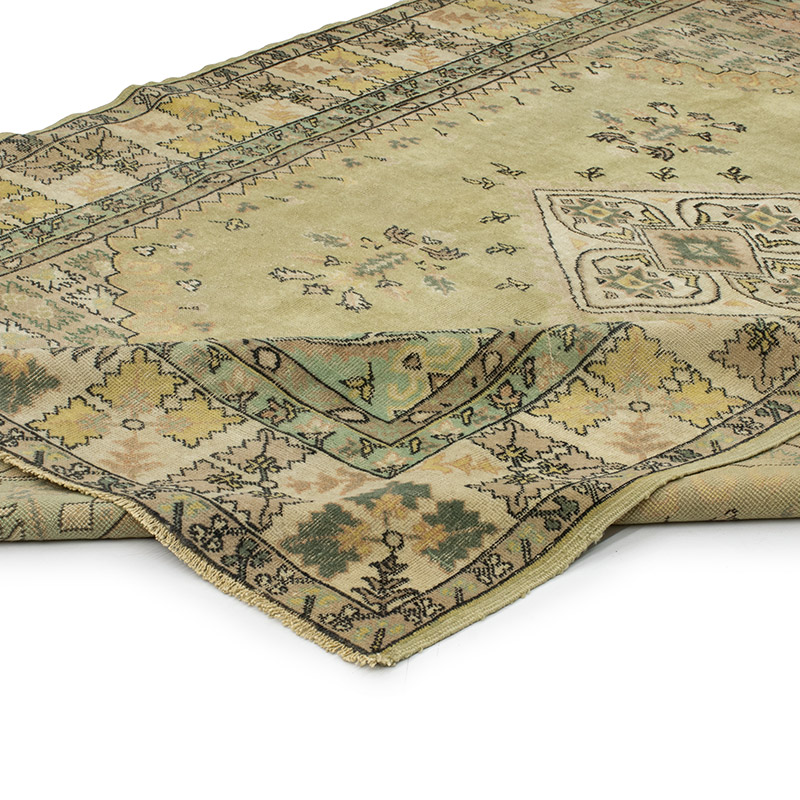 Vintage Turkish Hand-Knotted Rug - 5' 8" x 7' 11" (68" x 95") - K0090795