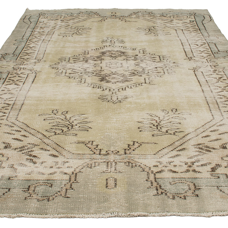 Vintage Turkish Hand-Knotted Rug - 5' 5" x 9' 1" (65" x 109") - K0090839