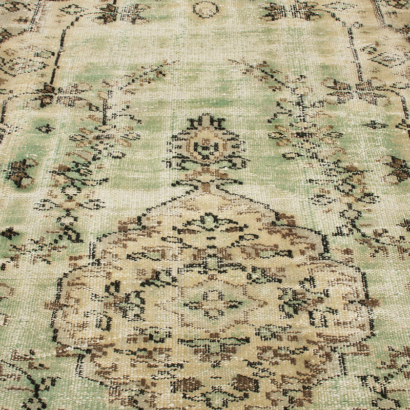 Vintage Turkish Hand-Knotted Rug - 3' 10" x 7' 2" (46" x 86") - K0090846