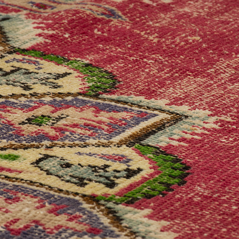 Vintage Turkish Hand-Knotted Rug - 5' 5" x 7' 5" (65" x 89") - K0090854