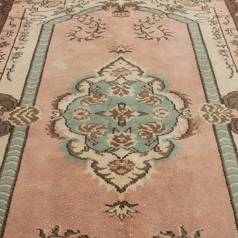 Vintage Turkish Hand-Knotted Rug - 5' 4" x 8' 4" (64" x 100") - K0090855