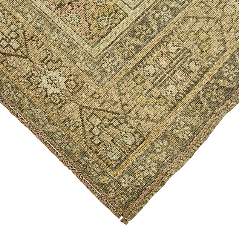 Vintage Turkish Hand-Knotted Rug - 5' 1" x 9' 1" (61" x 109") - K0090903