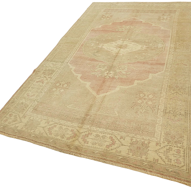 Vintage Turkish Hand-Knotted Rug - 5' 1" x 8' 10" (61" x 106") - K0090921