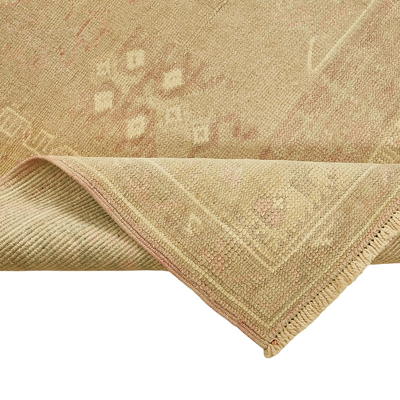 Vintage Turkish Hand-Knotted Rug - 5' 1" x 8' 10" (61" x 106") - K0090921