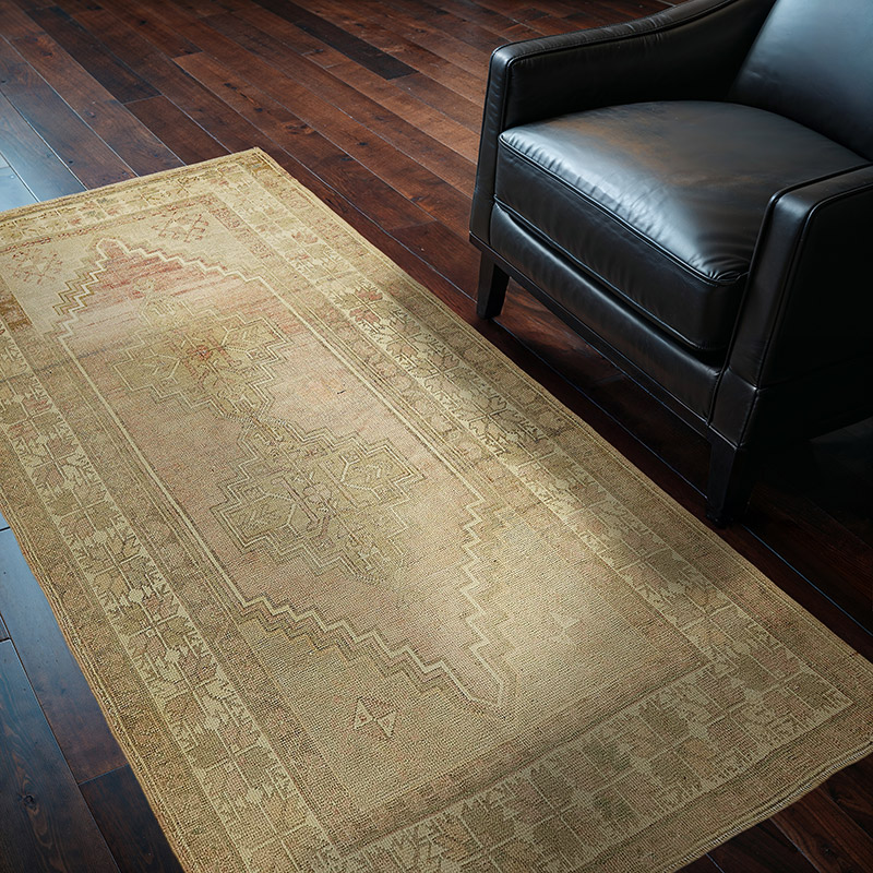 Vintage Turkish Hand-Knotted Rug - 3' 9" x 6' 8" (45" x 80") - K0090983