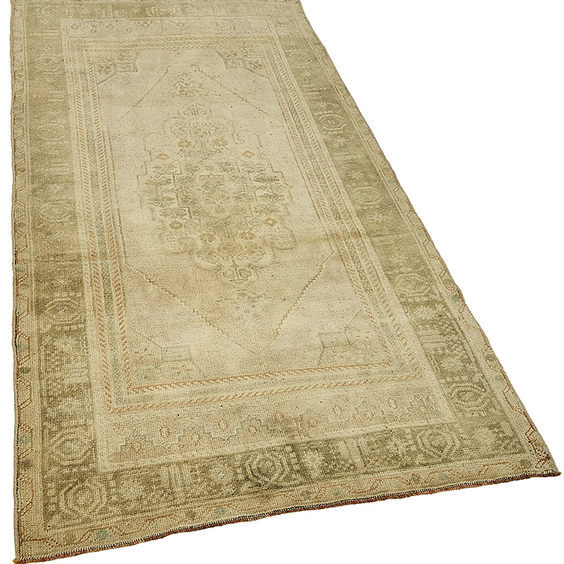 Vintage Turkish Hand-Knotted Rug - 3' 6" x 6' 11" (42" x 83") - K0090988