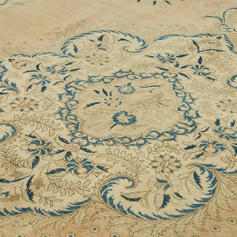 Vintage Hand-Knotted Oriental Rug - 9' 7" x 13' 4" (115" x 160") - K0091068