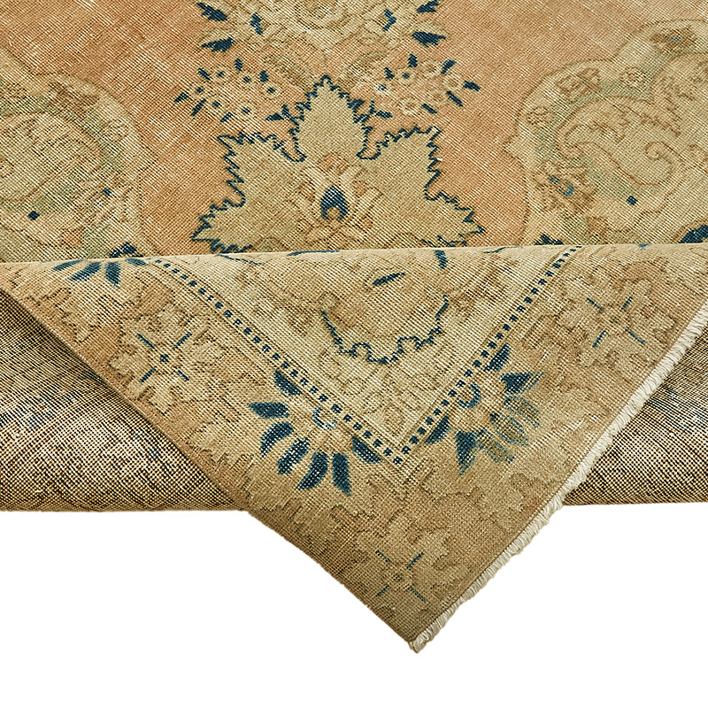 Vintage Hand-Knotted Oriental Rug - 9' 7" x 13' 4" (115" x 160") - K0091068