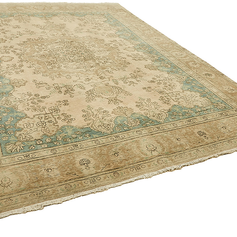 Vintage Hand-Knotted Oriental Rug - 9' 7" x 12' 6" (115" x 150") - K0091073