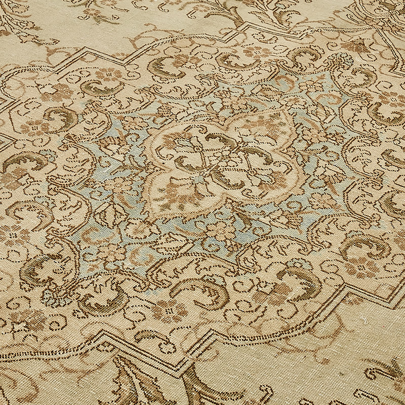 Vintage Hand-Knotted Oriental Rug - 9' 9" x 12' 10" (117" x 154") - K0091074