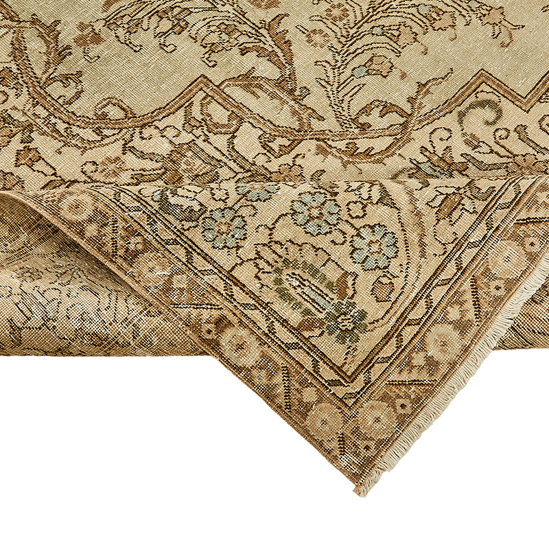 Vintage Hand-Knotted Oriental Rug - 9' 9" x 12' 10" (117" x 154") - K0091074