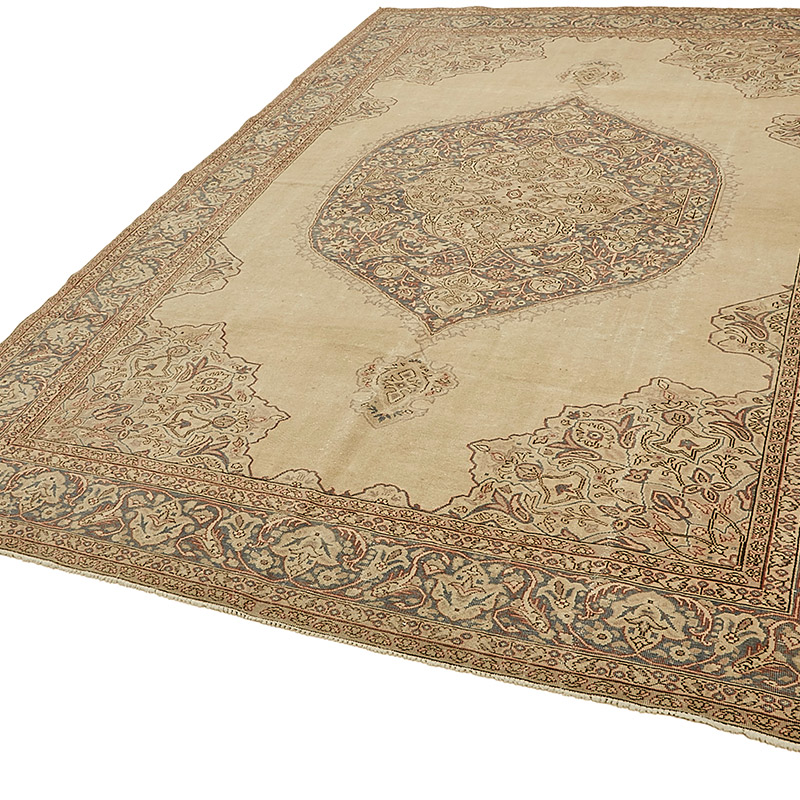 Vintage Hand-Knotted Oriental Rug - 6' 9" x 9' 11" (81" x 119") - K0091085