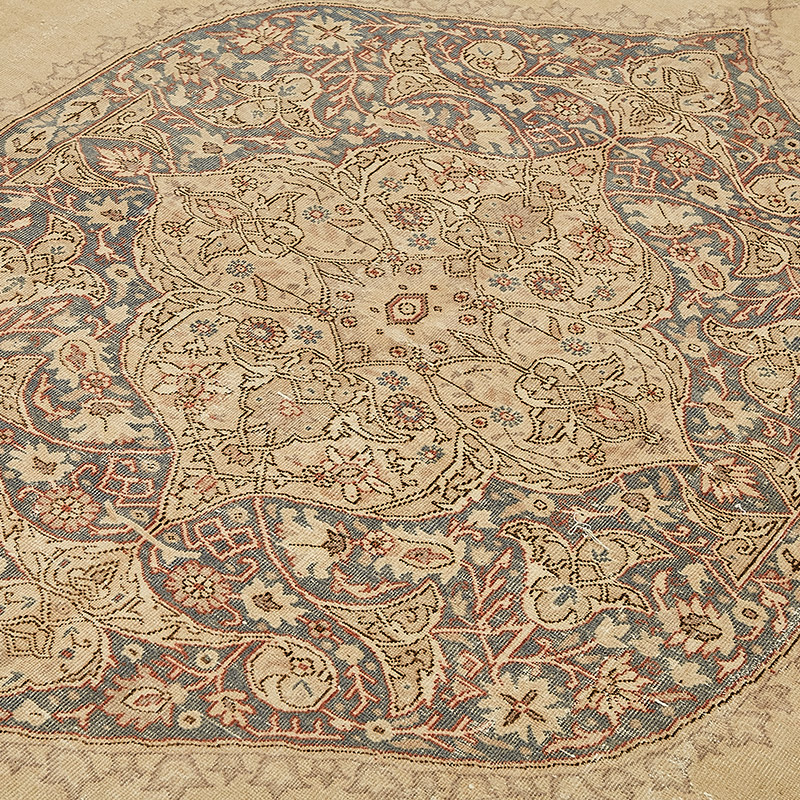 Vintage Hand-Knotted Oriental Rug - 6' 9" x 9' 11" (81" x 119") - K0091085