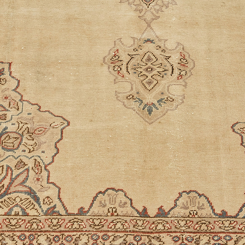 Vintage Hand-Knotted Oriental Rug - 6' 9" x 9' 11" (81" x 119") - K0091085