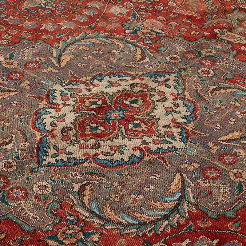 Vintage Hand-Knotted Oriental Rug - 9' 5" x 12' 3" (113" x 147") - K0091142