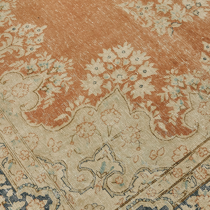 Vintage Hand-Knotted Oriental Rug - 9' 9" x 13' 4" (117" x 160") - K0091204