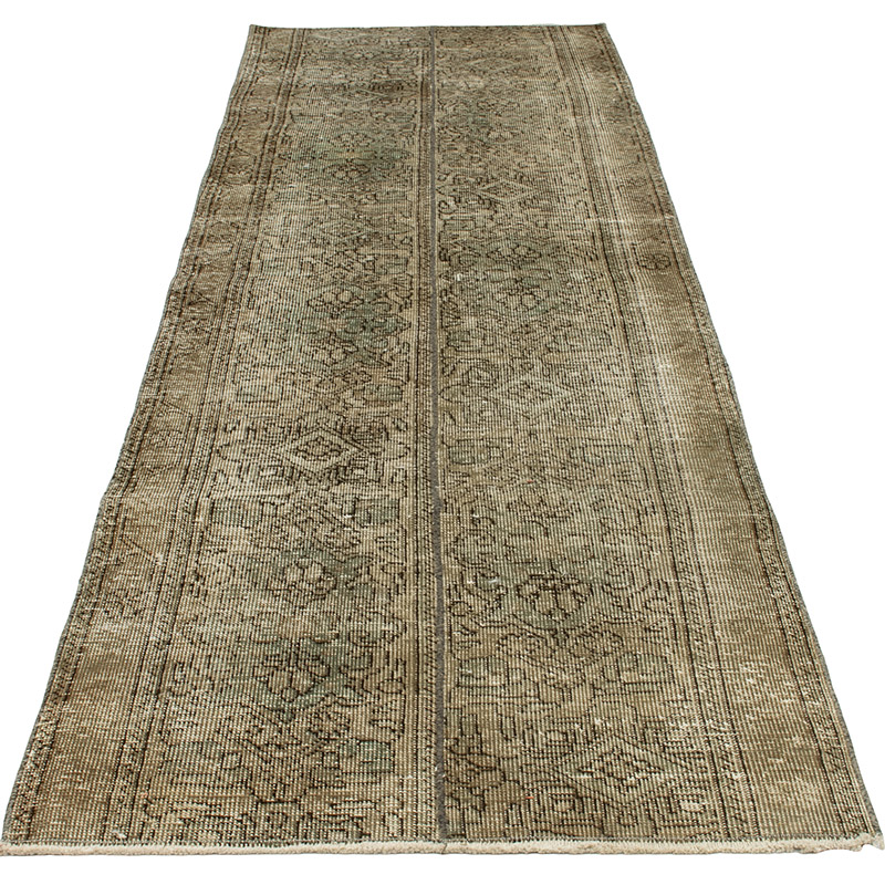 Vintage Turkish Hand-Knotted Runner - 2' 7" x 8' 10" (31" x 106") - K0091232