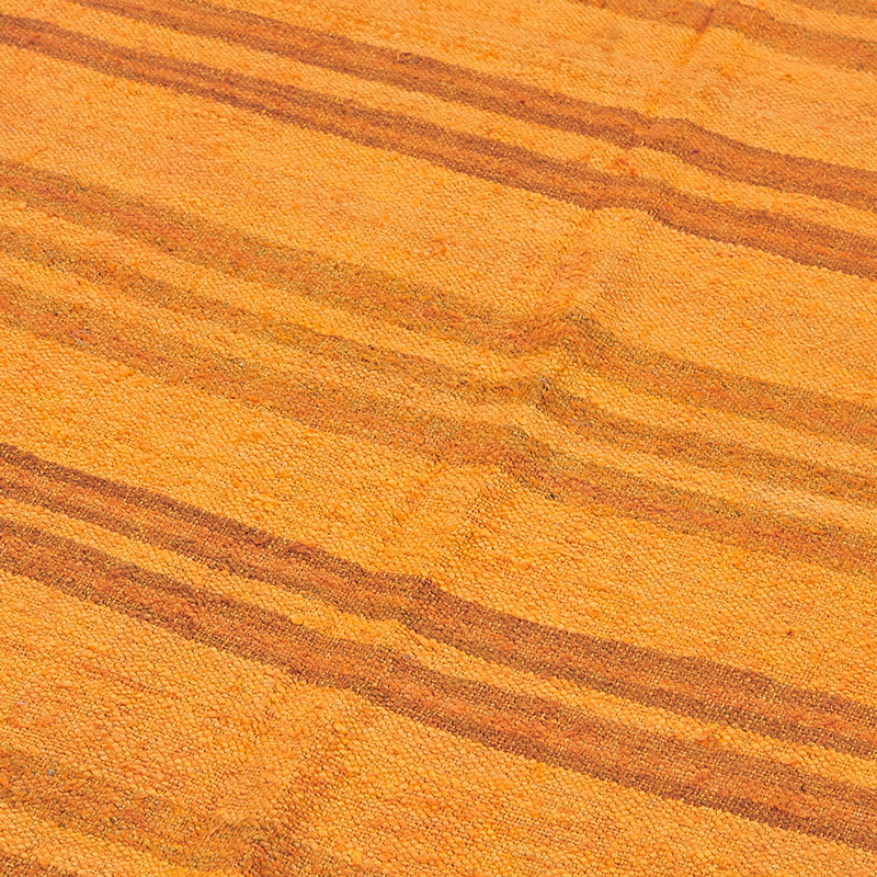 Alfombra Kilim Vintage de Cáñamo de Anatolia Sobreteñida - 135 cm x 220 cm - K0091242
