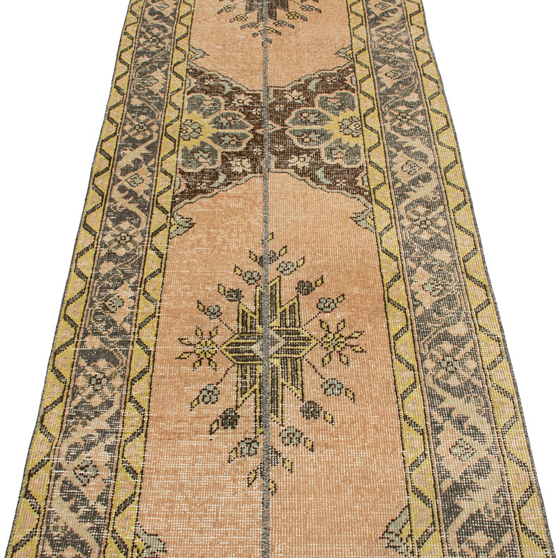 Vintage Turkish Hand-Knotted Runner - 2' 7" x 12' 11" (31" x 155") - K0091297