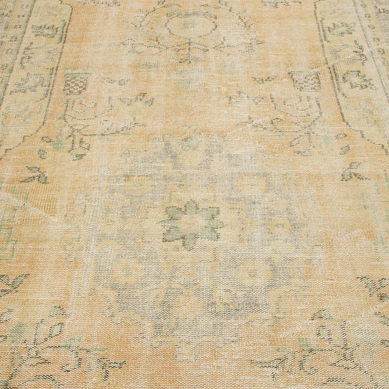 Vintage Turkish Hand-Knotted Rug - 5' 11" x 9' 11" (71" x 119") - K0091361