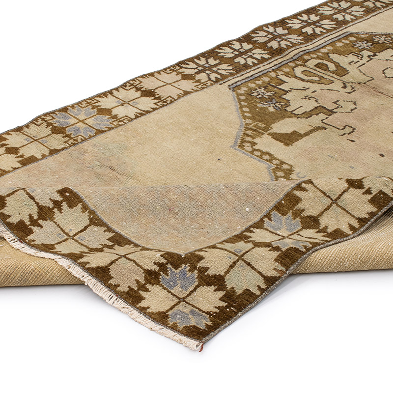 Vintage Turkish Hand-Knotted Rug - 4' 2" x 8' 8" (50" x 104") - K0091371