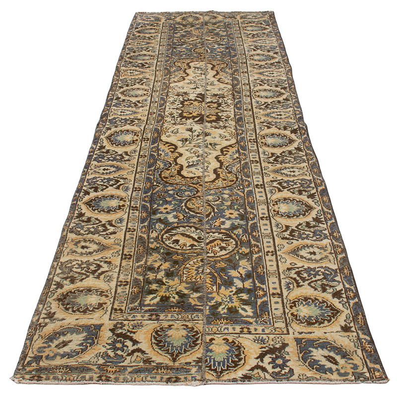 Vintage Turkish Hand-Knotted Runner - 2' 7" x 9' 7" (31" x 115") - K0091373