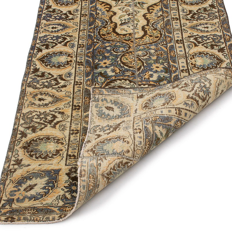 Vintage Turkish Hand-Knotted Runner - 2' 7" x 9' 7" (31" x 115") - K0091373