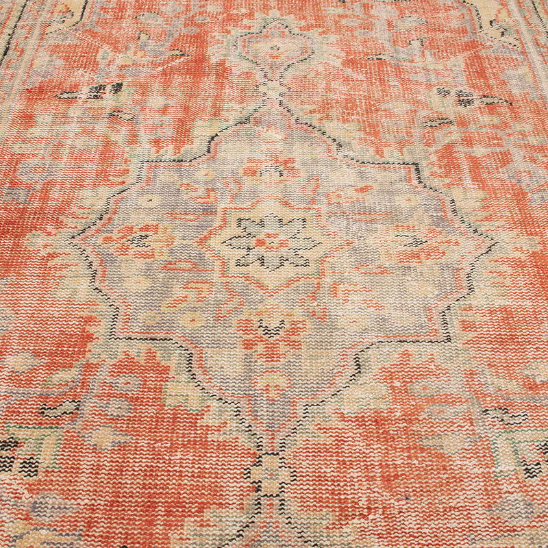 Vintage Turkish Hand-Knotted Rug - 5' 9" x 8' 7" (69" x 103") - K0091377