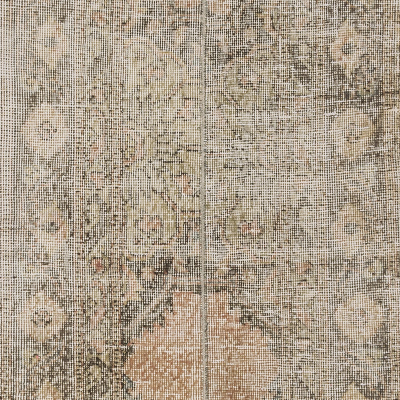 Vintage Turkish Hand-Knotted Runner - 2' 7" x 8' 7" (31" x 103") - K0091387