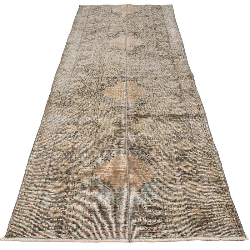Vintage Turkish Hand-Knotted Runner - 2' 7" x 8' 7" (31" x 103") - K0091387