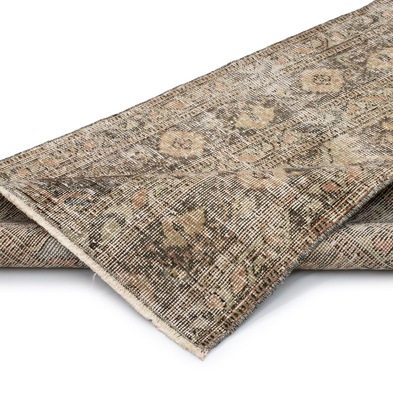 Vintage Turkish Hand-Knotted Runner - 2' 7" x 8' 7" (31" x 103") - K0091387