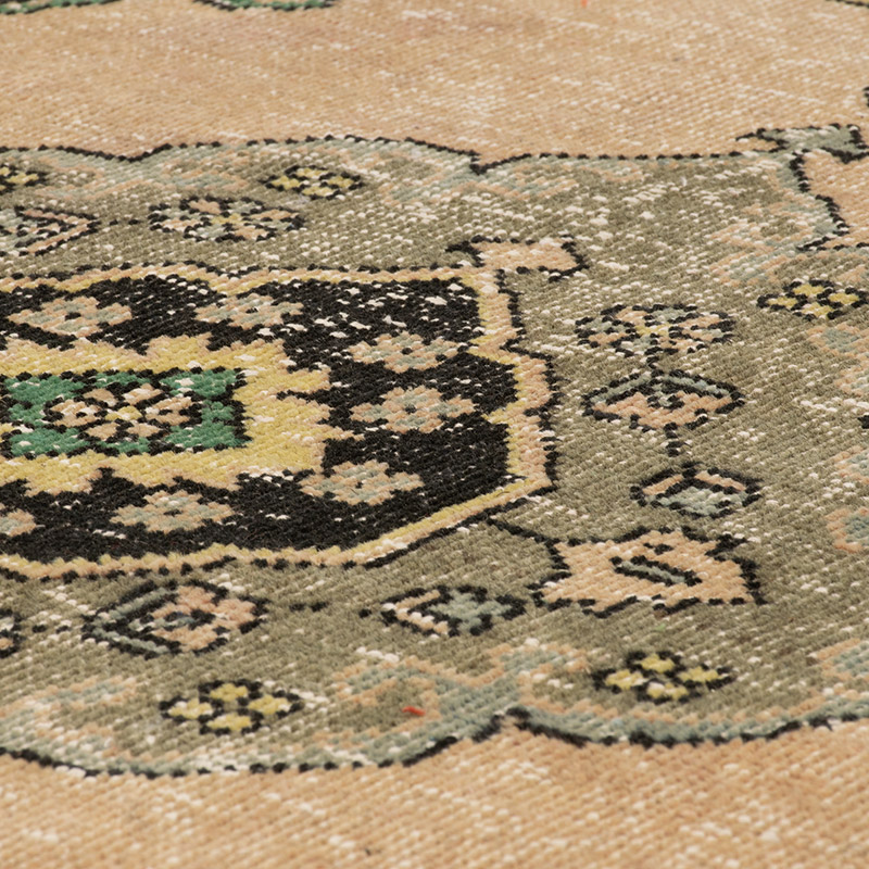 Vintage Turkish Hand-Knotted Runner - 2' 5" x 13'  (29" x 156") - K0091389