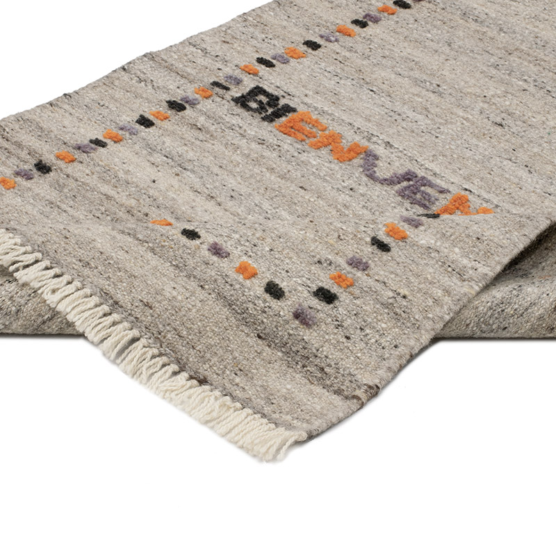 Yeni Kök Boya El Dokuma Kilim - 84 cm x 117 cm - K0091421