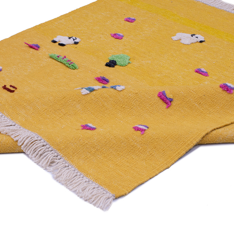 Yeni Kök Boya El Dokuma Kilim - 126 cm x 136 cm - K0091454