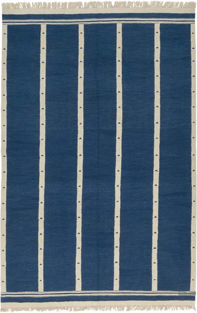 New Handwoven Turkish Kilim Rug - 6' 6" x 9' 11" (78" x 119")