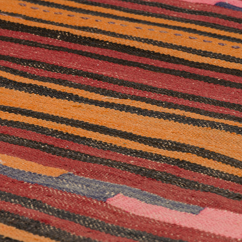 Vintage Mihalic Kilim Rug - K0091474