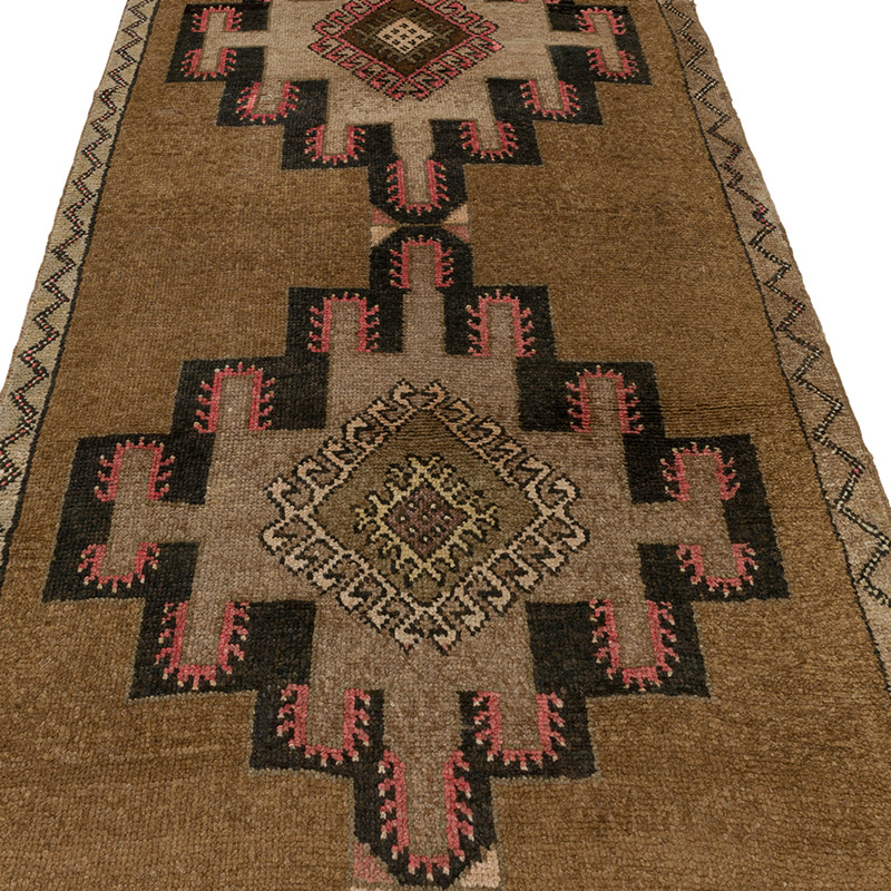 Vintage Turkish Hand-Knotted Runner - 3' 9" x 11' 3" (45" x 135") - K0091497